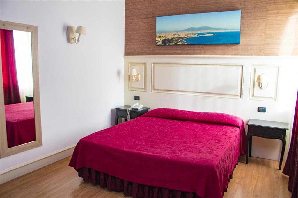Hotel Mediterraneo Квалиано Экстерьер фото